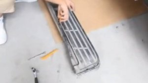 Встановлення сірих бічних накладок порогів Toyota Prado 150