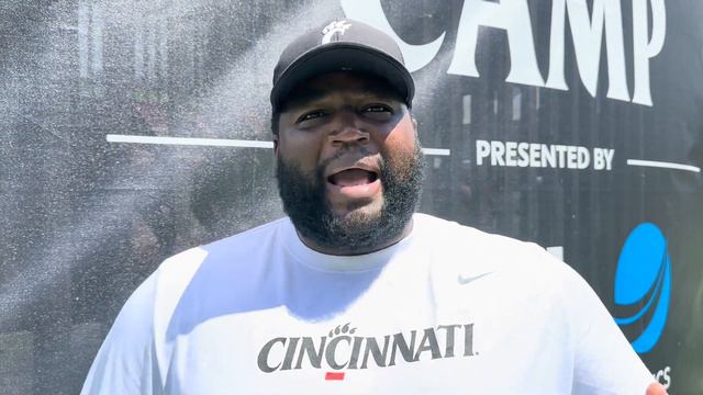 LB Coach Cort Braswell - Camp Higher Ground Presser (8/15) смотреть онлайн