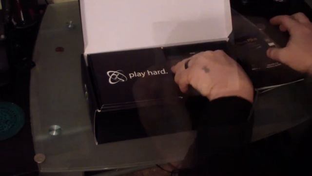 Unboxing XFX Radeon HD 7870 GHz Edition 2GB 256-bit GDDR5 PCI Express 3.0 смотреть онлайн