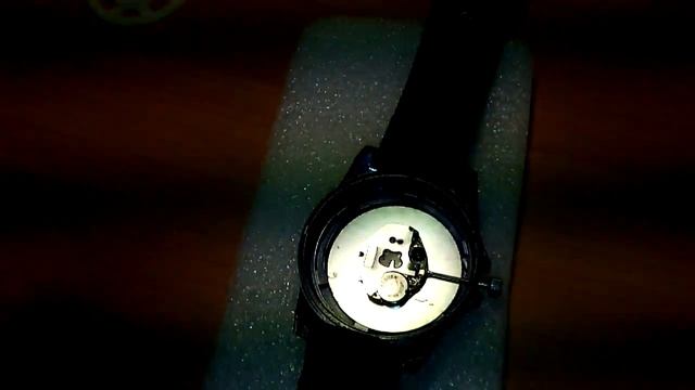 Часы а-ля Swiss Army из Китая. Ремонт. Watch A La Swiss Army From China.