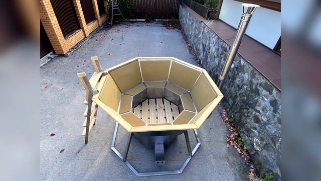 Банный чан для купания Altwood на подставке с печью от компании Роспар смотреть онлайн