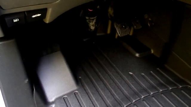 WeatherTech 447211 Nissan NV200 Floor Mats смотреть онлайн