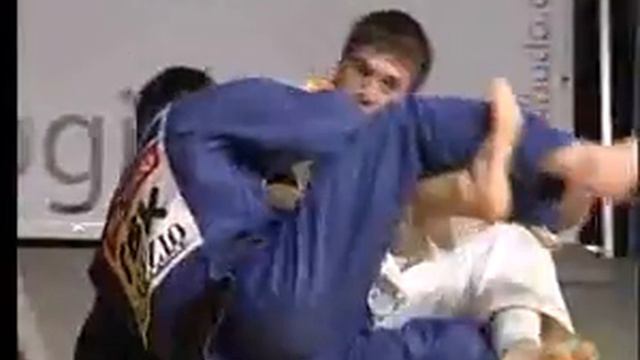 Judo Tre Torri 2008 - BOUKEIV - MADDALONI - FINALE CAT 73 KG смотреть онлайн