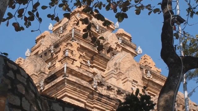 Тямские башни По Нагар смотреть онлайн