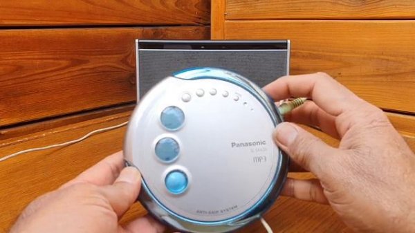 Panasonic SL-SX420 Portable CD Player with MP3 - CD Walkman Player