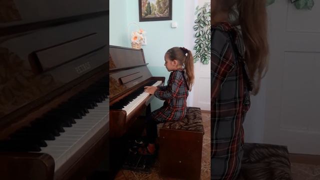 Шум Варвара "Клоун" смотреть онлайн