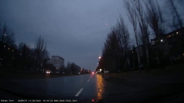 Луганск, ул. 30 лет победы. 2021/11/29 смотреть онлайн