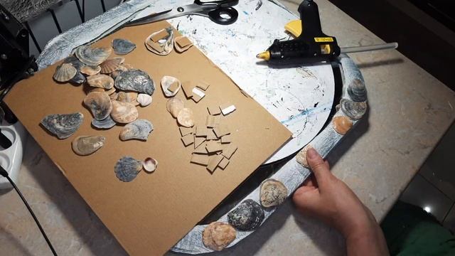 Рамка для зеркала из ракушки. смотреть онлайн