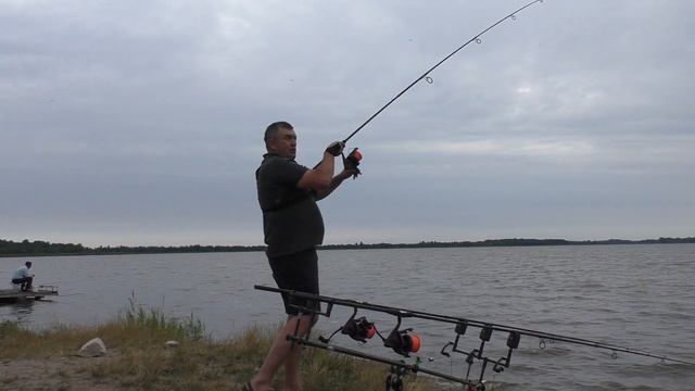 Рыбанутый клев Карпа и Леща. смотреть онлайн