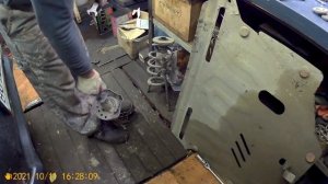 Поиск стука и скрежета HONDA STEPWGN RK1 решено