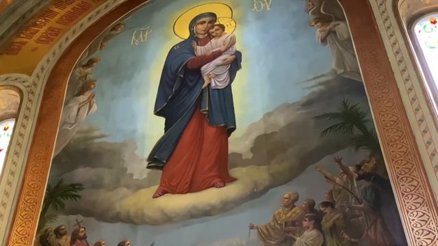 Митрополит Агафангел совершил Божественную литургию в Успенском соборе г. Одессы смотреть онлайн