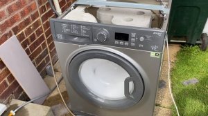 Hotpoint Smart Tech WMFUG742 washing machine || Bubble bath V Hotpoint *will it survive?*