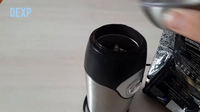 Кофемолка DEXP CG-0100S смотреть онлайн