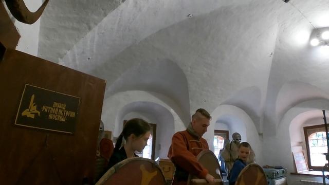 Музей ратной истории. Интерактивная экскурсия "Кто такие рыцари?" смотреть онлайн