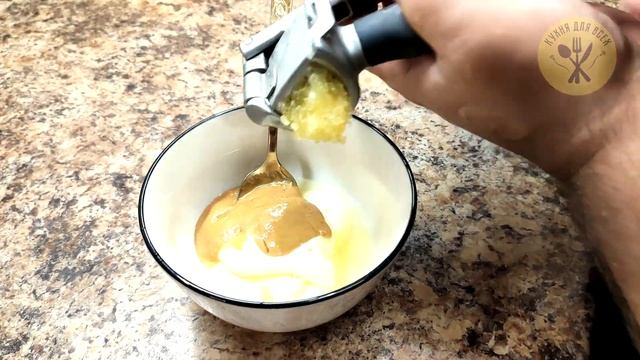 Когда у вас мало времени, но гости уже в пути. Очень простой и вкусный салат с куриной грудкой смотреть онлайн