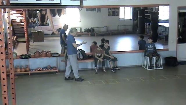 Стук почтальона , найти момент для нанесения неожиданного удара , группа 15-00 , 9.03.2020 г. смотреть онлайн