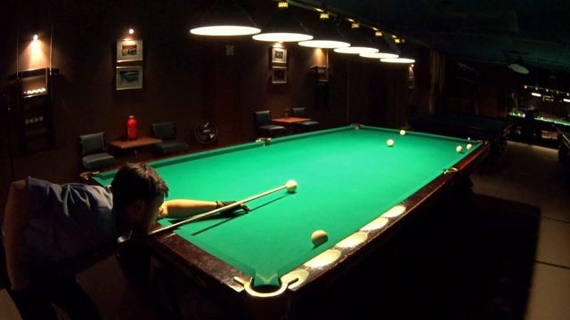 Алексей против Антона в немного затянутой партии по свободной пирамиде, русский бильярд смотреть онлайн