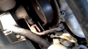 DAEWOO MATIZ Натяжение ремня ГРМ при работе двигателя.