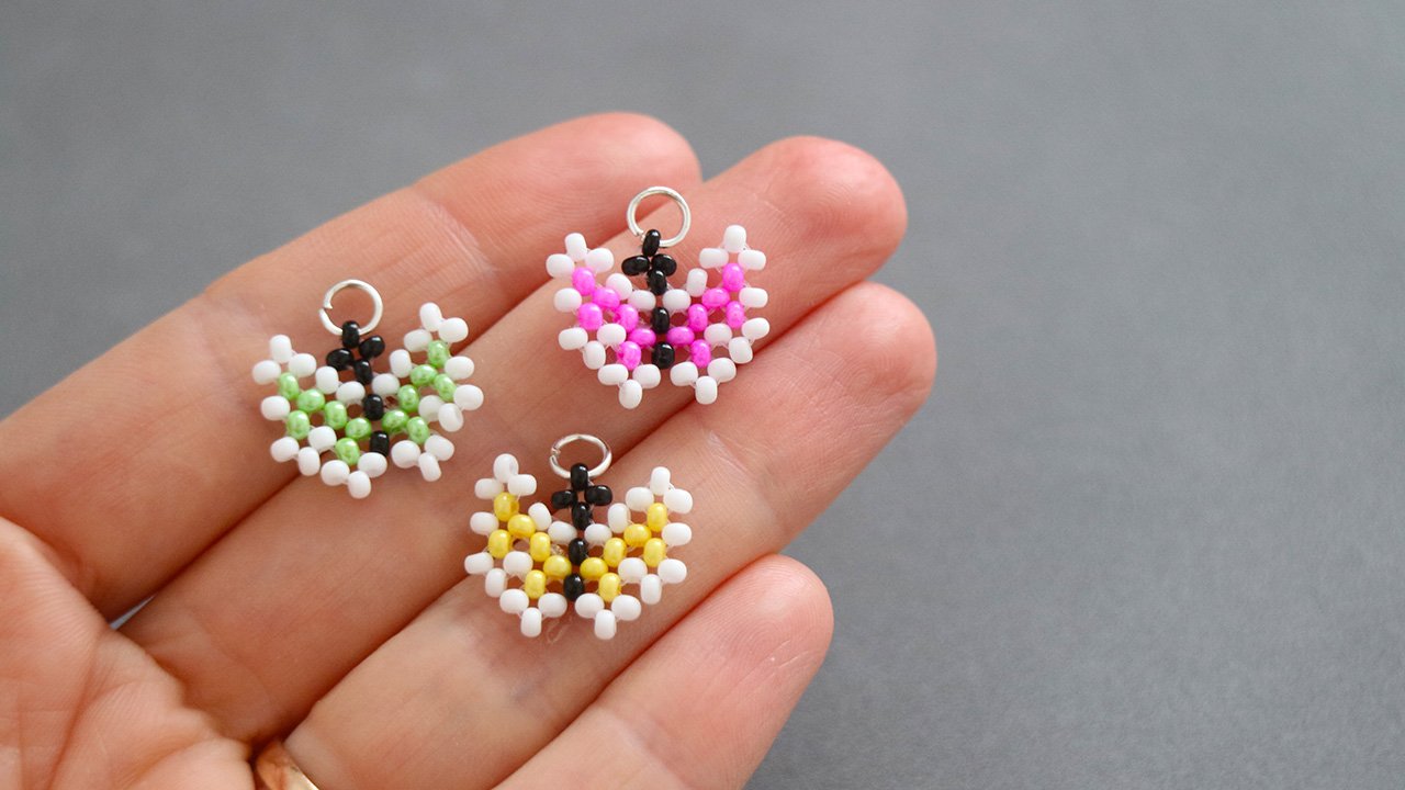 Самые маленькие бабочки из бисера