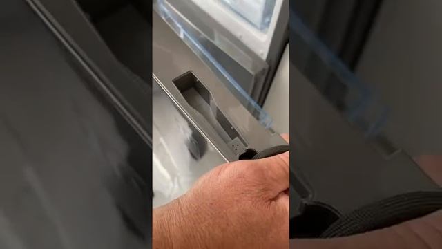 Как переставить ручку холодильника смотреть онлайн