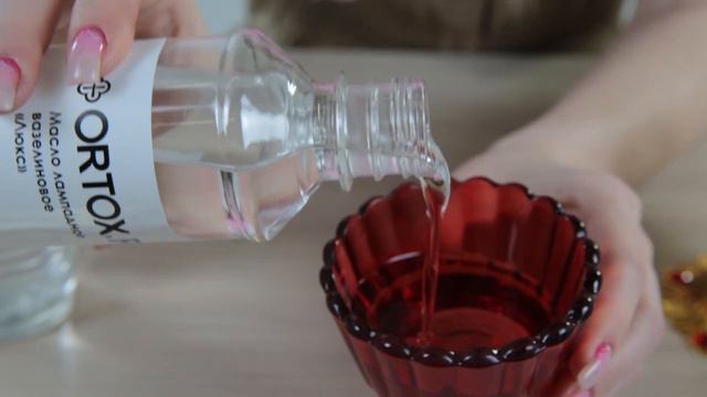 Масло лампадное вазелиновое "Люкс", 0,25 л., 0,5 л., 1 л смотреть онлайн