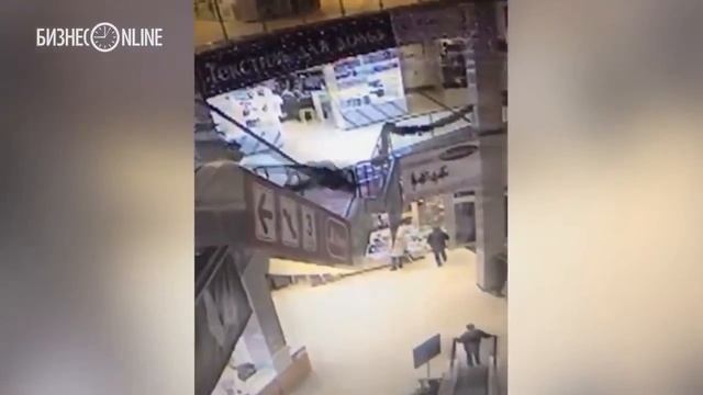 Разбился в магазине Бахетле лет 18+ свежие новости 14.12.15 смотреть онлайн