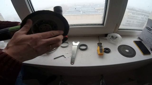 НОВЫЙ КОЖУХ защитный вытяжной на болгарку ДИОЛ 125мм распаковка смотреть онлайн