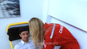 Эвакуационное лестничное кресло. Эвакуация маломобильных граждан. Самоспас