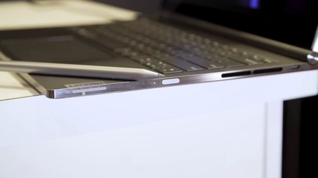 Lenovo Thinkbook Plus Gen 5 Hybrid hands-on at CES 2024 смотреть онлайн