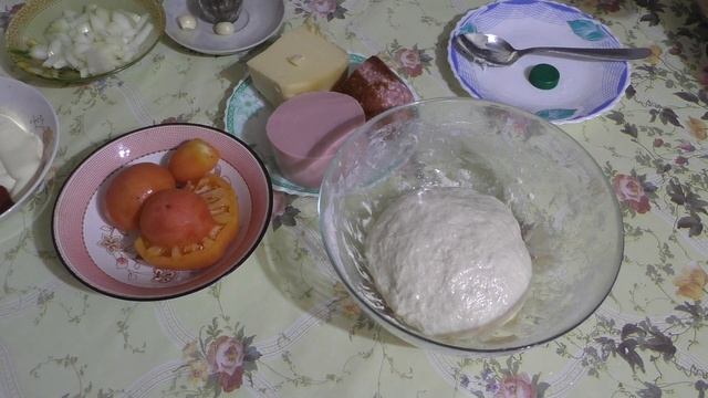 Деревенская пицца. Простой рецепт вкусной пиццы.
