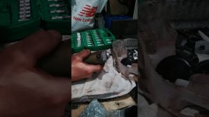 Стартер не срабатывает правильно, бендикс проскакивает