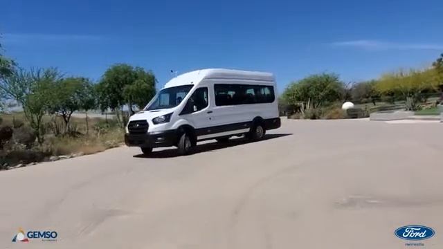 FURGONETA FORD TRANSIT 18 PLAZAS. смотреть онлайн
