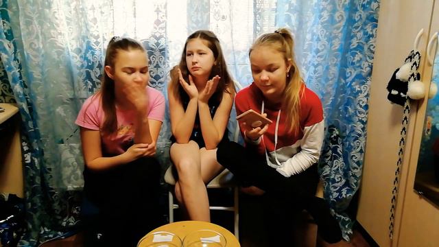 ПРАВДА ИЛИ ДЕЙСТВИЕ: с Катей и Настей смотреть онлайн