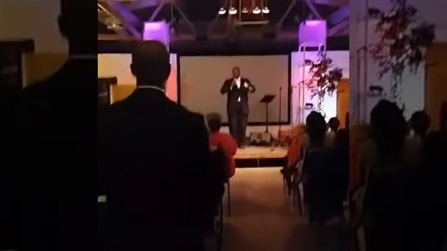 Edwin Channels singing "He Lives" at 300 E. Long St. смотреть онлайн