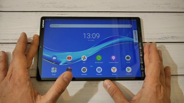 Lenovo Tab M10 FHD Plus честный обзор обновленной версии бюджетного планшета смотреть онлайн