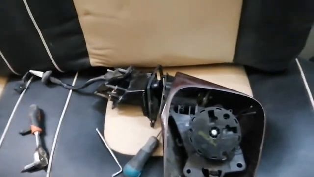 Ремонт отломанного зеркала на Opel Mokka (опель мокка) смотреть онлайн