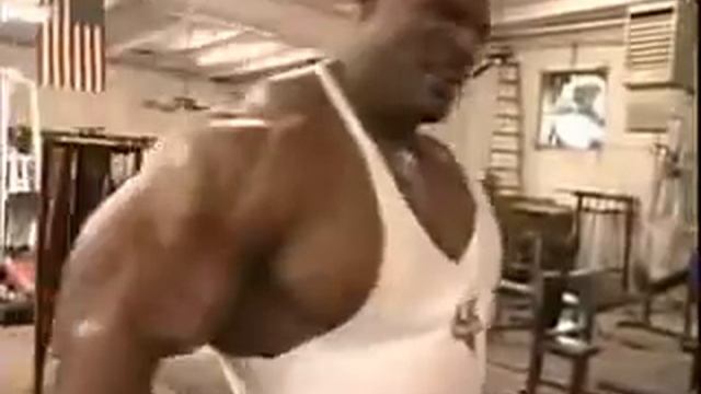 Ronnie Coleman- Biceps Attack