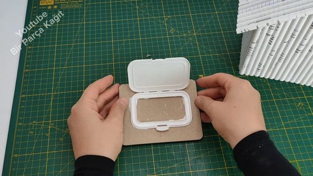 How to Make a Coin Bank with Waste Paper - Best out of waste - DIY Money Storage Box смотреть онлайн