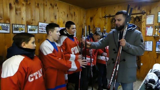 Новогодний подарок от партии РОДИНА смотреть онлайн