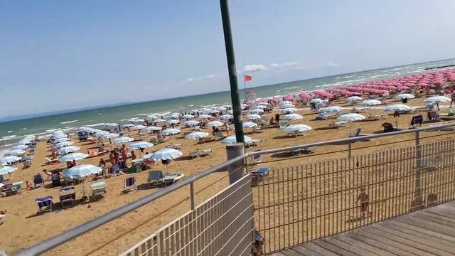 Лето 2017 - Линьяно Италия пляж смотреть онлайн