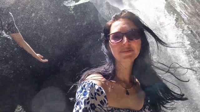 secret waterfall tour | Bali hidden gem | Krisik & Tukad Cepung | better than rafting ! #bali смотреть онлайн
