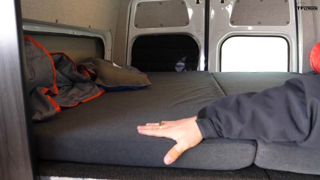 This Mercedes-Benz Sprinter RV Is Ready For Your Next #Vanlife Adventure (Sponsored) смотреть онлайн