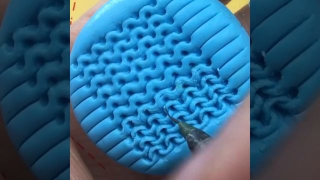 How to sculpt chainmail in clay смотреть онлайн