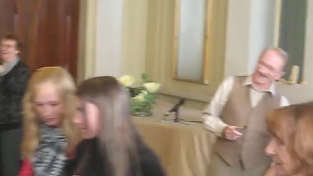Богорад дарит Каллахеру его шарж смотреть онлайн