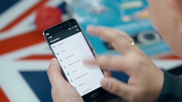 Как ведет себя Xiaomi Mi5 на Cyanogenmod 13. Стоит ли ставить? Обзор. смотреть онлайн
