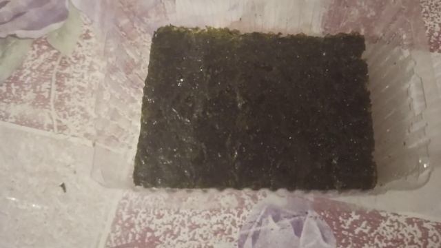 Первый раз пробую снеки нори со вкусом кимчи смотреть онлайн