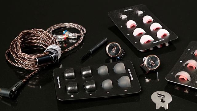 FiiO FD3 vs FH3 | СРАВНЕНИЕ ПРЕКРАСНЫХ IEM НАУШНИКОВ смотреть онлайн