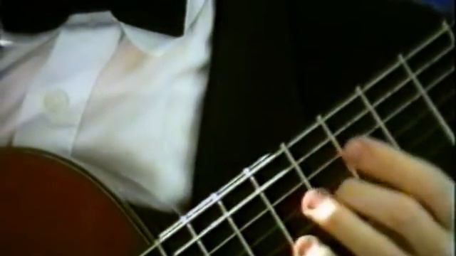 Alexander Rengach plays Luigi Legnani, Caprice N 9 from 36 Caprices op.20 смотреть онлайн