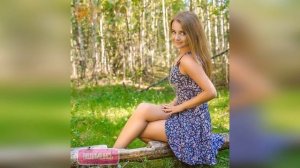 Подборка красивых русских девушек в летних сарафанах и платьях