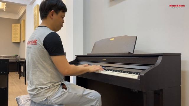 Piano Roland HP-506| Blessed Music-Piano Tân Bình смотреть онлайн
